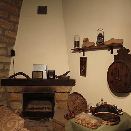 住宿加早餐酒店 Cascina Montalbano *