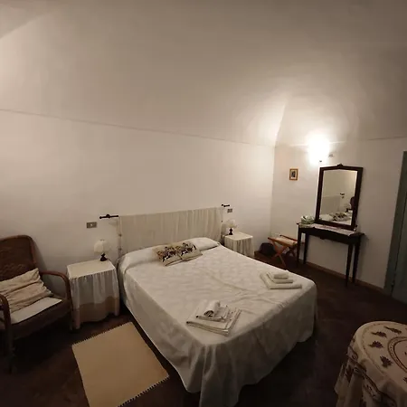 Cascina Montalbano Bed & Breakfast *